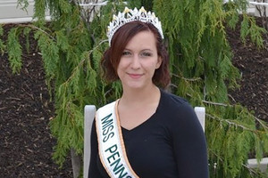 ملكة جمال خلف القضبان!