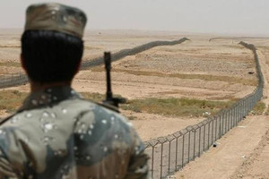 'العربية': استشهاد ضابط سعودي على الحدود مع اليمن