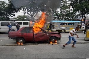 الفلبين قد تطبق مجدداً هدنة مع متمردين بقيادة الماويين