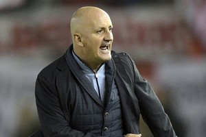 ريبيتو يوقع عقد تدريب بني ياس الإماراتي