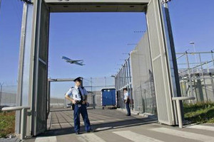 هولندا تعزز إجراءات الأمن عند مطار سخيبهول بأمستردام