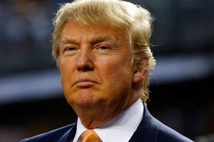 دونالد ترامب يقيل مستشاره البارز إد بروكوفر