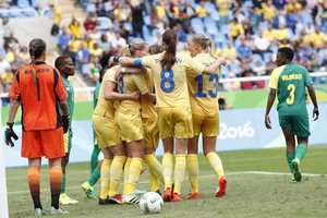 السويد تقص شريط منافسات كرة القدم للسيدات في الأولمبياد بالفوز على جنوب إفريقيا