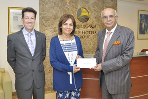 'فنادق الخليج' تدعم جمعية حماية العمال الوافدين