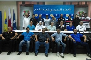 فخرو يحاضر في ورشة تحليل 'اليورو'