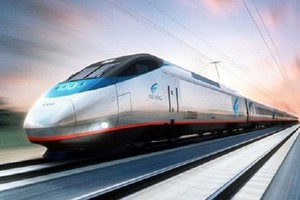 دبي تعتزم إطلاق قطار فائق السرعة يقطع 1200 كيلومتر في الساعة