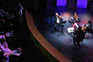 رغم الحر... حضور كبير بمهرجان 'صيفي ثقافي' الكويتي