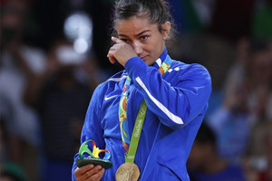 بطلة الجودو الأولمبية كيلمندي تحتج على اختبار منشطات أجري في فرنسا