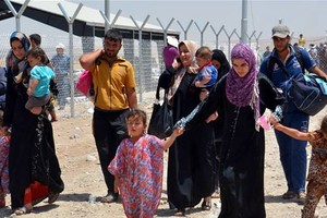 مسئول عراقي : نزوح ألف شخص جنوبي الموصل