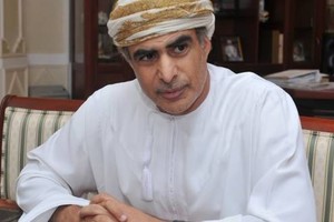 عمان وإيران تتفقان على تغيير مسار خط أنابيب للغاز ليتفادى الإمارات