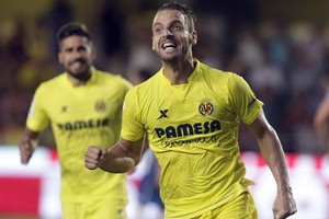 روبرتو سولدادو يغيب ستة أشهر عن فياريال للإصابة