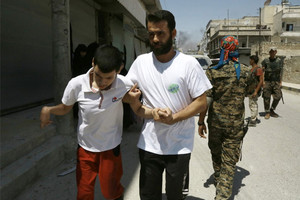 واشنطن وباريس تربطان استئناف محادثات جنيف بإيصال المساعدات لحلب