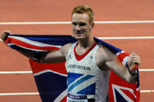لاعب الوثب الطويل البريطاني رذرفورد يتمنى تكرار 'السبت الرائع' في الأولمبياد