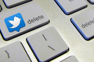 «تويتر»: لا صحة لوقف نشاطنا في 2017