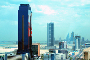 'الأرصاد': الطقس حار مع بعض السحب