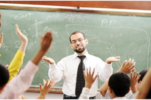 ذكريات المعلم للطالب بحلوها ومرها لا يمكن أن تنسى....ماذا عنك؟