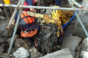 تأكد العثور على جثة آخر المفقودين في زلزال كوماموتو