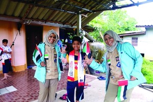 مغامرتان إماراتيتان تسافران 60 يوماً على متن 'الركشة'