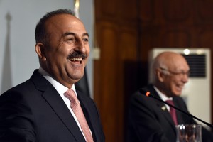 وزير الخارجية التركي يتهم الاتحاد الأوروبي بـ'إذلال' بلاده