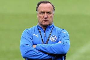 ادفوكات يترك منصبه مساعدا لمدرب هولندا