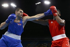 الاتحاد الدولي للملاكمة يستبعد بعض القضاة والحكام بعد مراجعة قرارات في 'ريو 2016'