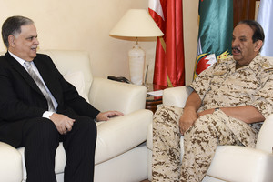 القائد العام يستقبل السفير الأردني بمناسبة انتهاء فترة عمله