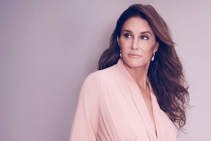 وقف برنامج كايتلين جينير التلفزيوني 