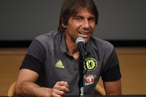 كونتي ينتظر انتفاضة من تشلسي للسير على خطى يوفنتوس