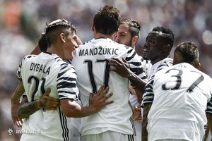 يوفنتوس لخطف لقبه السادس تواليا في الدوري الايطالي