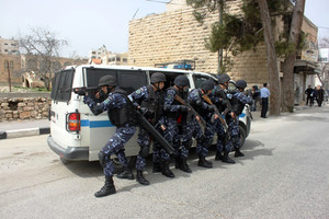 اربعة قتلى خلال عملية للشرطة الفلسطينية في الضفة الغربية