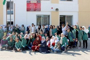 الأمين العام لـ 'الخيرية الملكية' يتفقد مدرسة البحرين للاجئين السوريين بالأردن