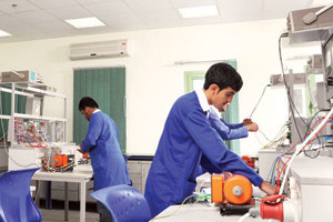 %2 فرق ارتفاع رواتب الأجانب عن السعوديين