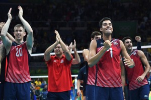 المنتخب الأميركي يقلب الطاولة على نظيره الروسي ويفوز ببرونزية الطائرة