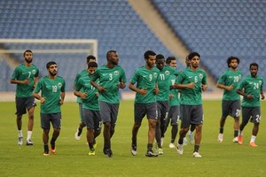 المنتخب السعودي يبدأ معسكره في قطر استعدادا لمواجهة تايلاند