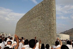 «الحج»: تنظيم يقضي بحظر رمي الجمرات 4 ساعات يومياً