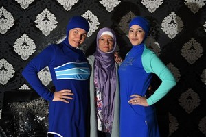 زيادة مبيعات البوركيني في فرنسا بحسب مصممته الاسترالية 