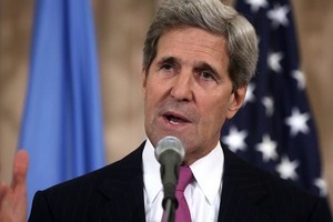 كيري في السعودية سعياً للدفع نحو حل للنزاع في اليمن