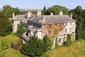 للبيع... قرية بريطانية بـ 20 مليون إسترليني فقط!