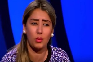 بالفيديو: عروسان كانا على وشك الزواج وهم في الأصل أخوة!