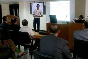 جامعة المملكة تقيم عملية إخلاء وورشة تدريبية للوقاية من الحريق