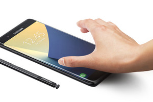 الطلب على 'Galaxy Note 7' يفوق العرض وسامسونغ تحاول تصنيع المزيد