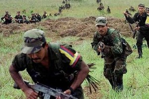 وقف إطلاق النار في كولومبيا يدخل حيز التنفيذ الاثنين