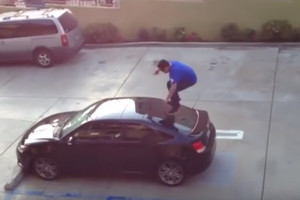 بالفيديو... كيف انتقم شاب من 'خيانة' حبيبته له؟