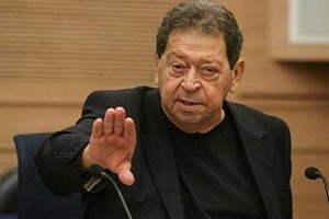 وفاة بنيامين بن اليعازر وزير الدفاع الإسرائيلي السابق عن 80 عاما