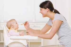 ﻿متى يأكل رضيعي؟