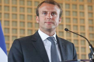 وزير الاقتصاد الفرنسي المستقيل ينسحب من المشهد السياسي