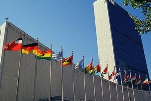 الامم المتحدة تمنح عقودا انسانية لمقربين من الرئيس السوري