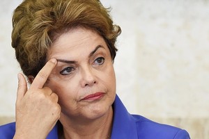 بدء التصويت على عزل روسيف في مجلس الشيوخ البرازيلي