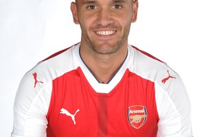 بطولة انجلترا: أرسنال يتعاقد مع المهاجم الاسباني بيريز