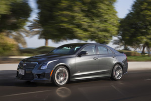 سلسلة كاديلاك V-Series تقدم المستويات المثلى من التماسك والثبات